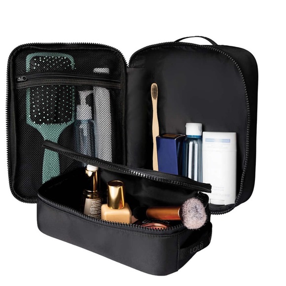 New lole toiletries bags - Picture 3 of 4